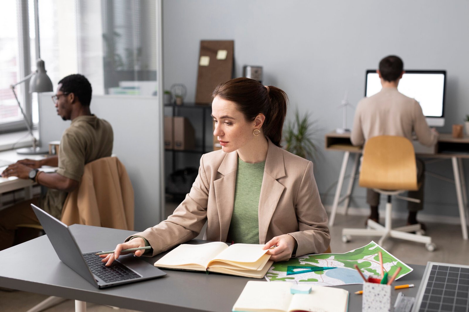 Top In-Demand Jobs in Canada for Skilled Workers This Year